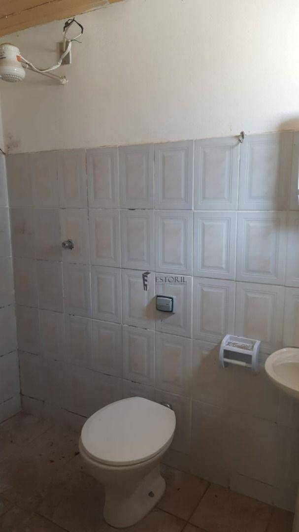 Casa à venda com 2 quartos, 95m² - Foto 11