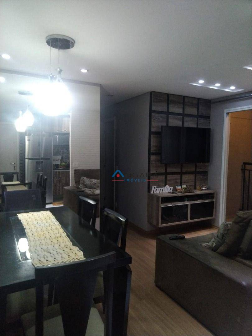 Apartamento à venda com 3 quartos, 56m² - Foto 2