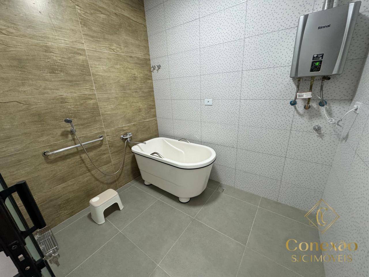 Casa de Condomínio à venda com 4 quartos, 472m² - Foto 39
