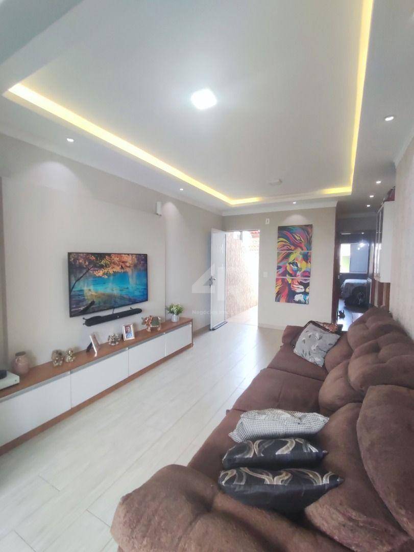 Casa à venda com 3 quartos, 100m² - Foto 6