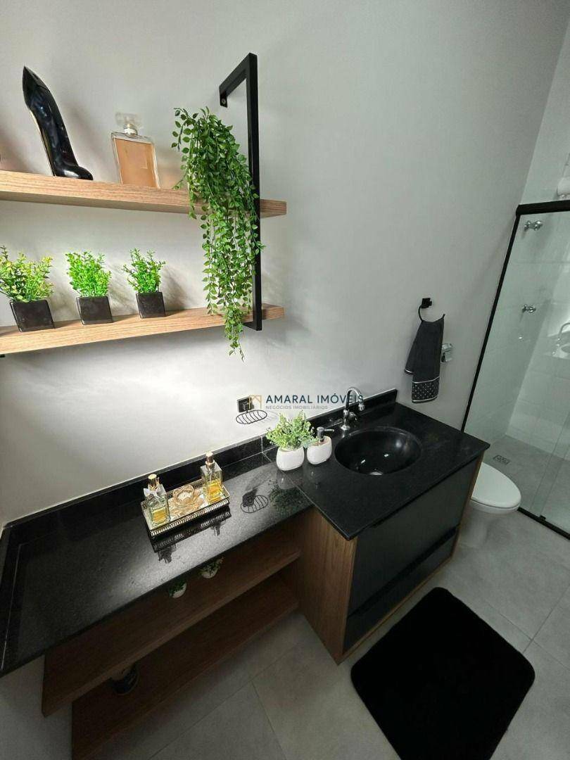 Casa à venda e aluguel com 4 quartos, 416m² - Foto 14