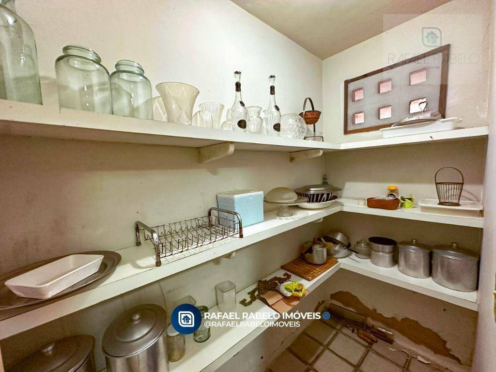 Casa à venda com 4 quartos, 230m² - Foto 6