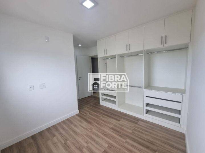 Apartamento à venda com 3 quartos, 107m² - Foto 8