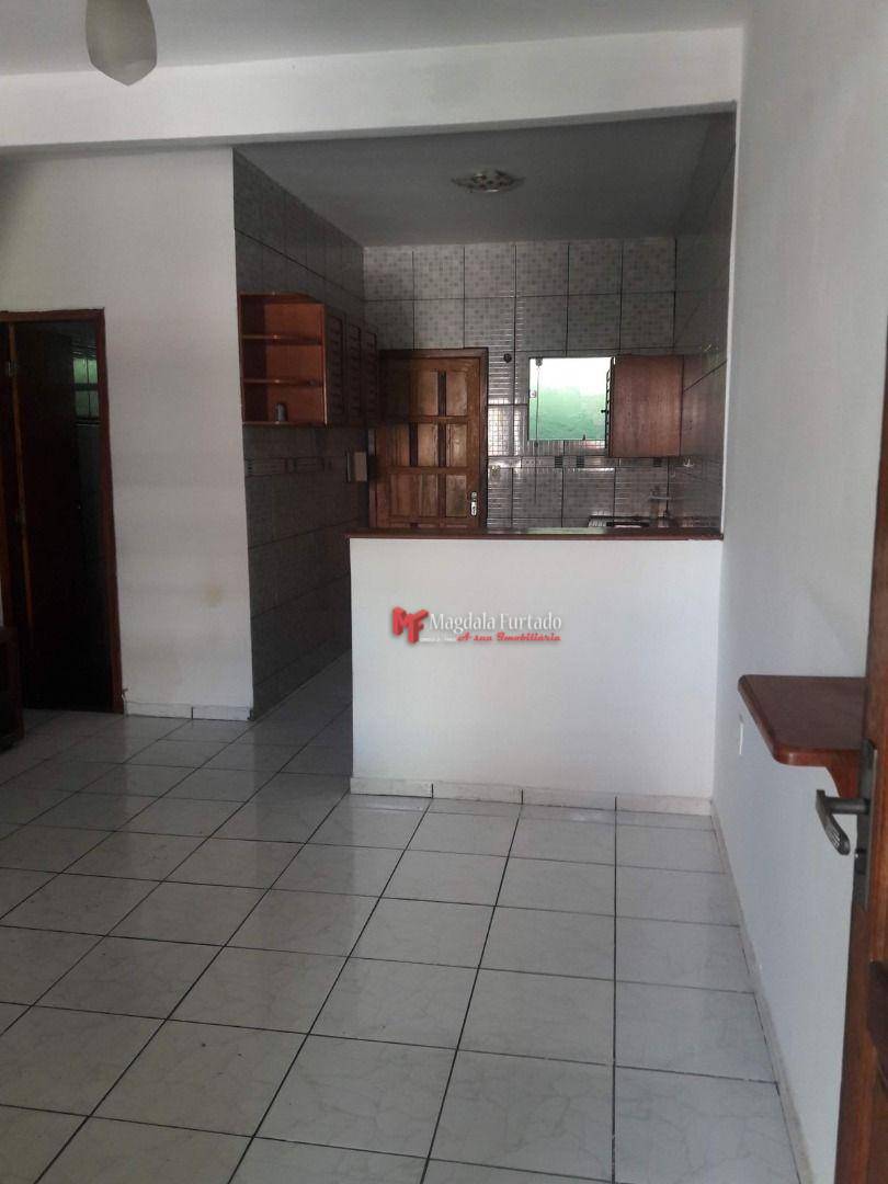 Casa à venda com 2 quartos, 62m² - Foto 9