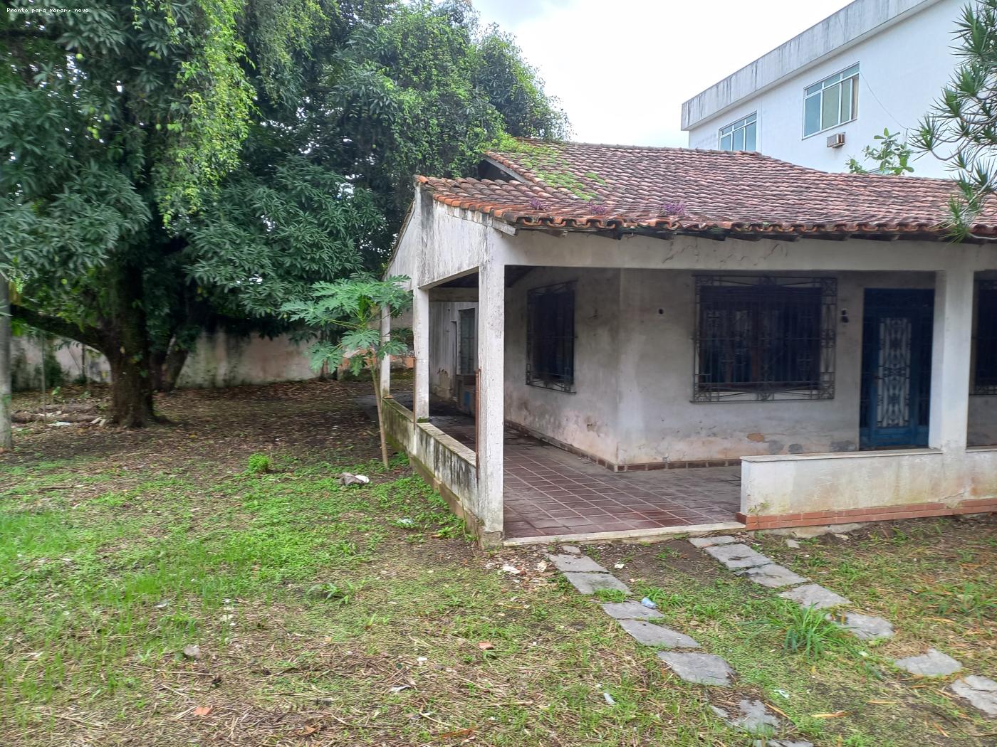 Casa à venda com 3 quartos, 720m² - Foto 8