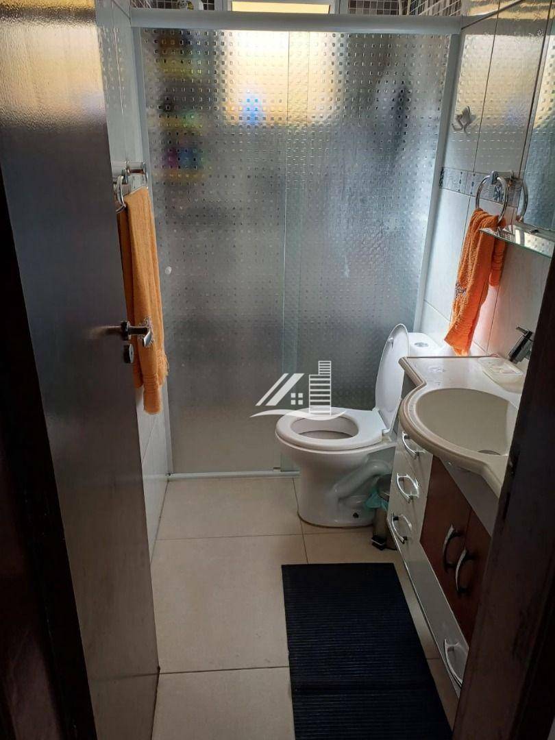 Apartamento à venda com 2 quartos, 72m² - Foto 15