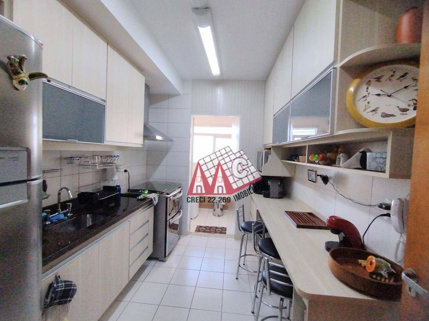 Apartamento à venda com 2 quartos, 161m² - Foto 7