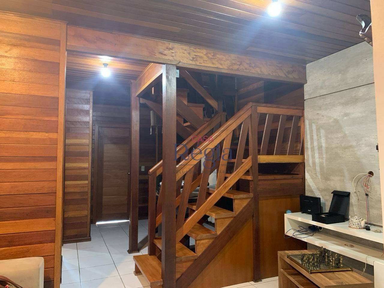 Casa à venda com 3 quartos, 190m² - Foto 6