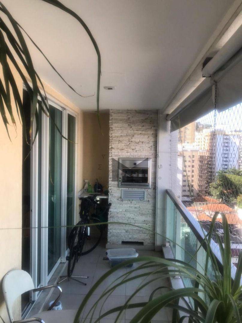 Apartamento à venda com 3 quartos, 126m² - Foto 7