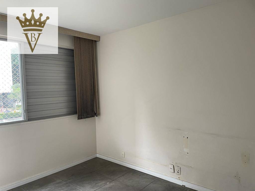 Apartamento à venda com 3 quartos, 134m² - Foto 18