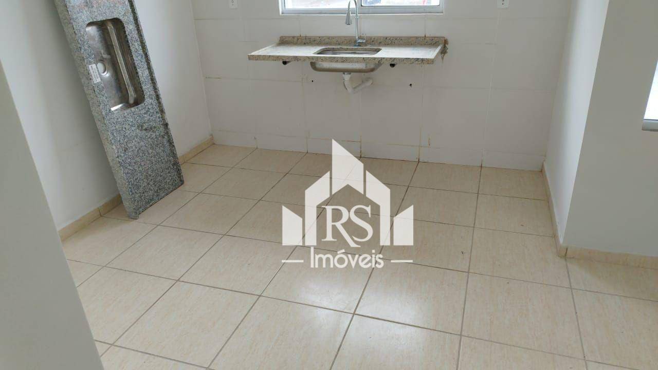 Casa de Condomínio à venda com 2 quartos, 46m² - Foto 9