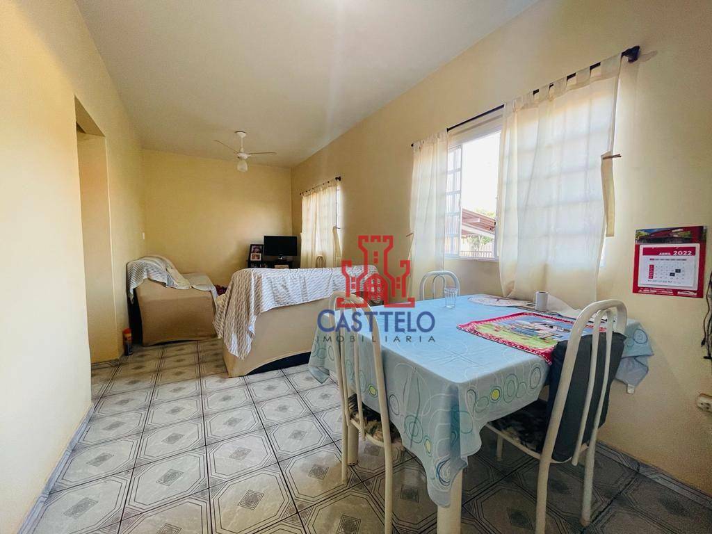 Casa à venda com 5 quartos, 170m² - Foto 13