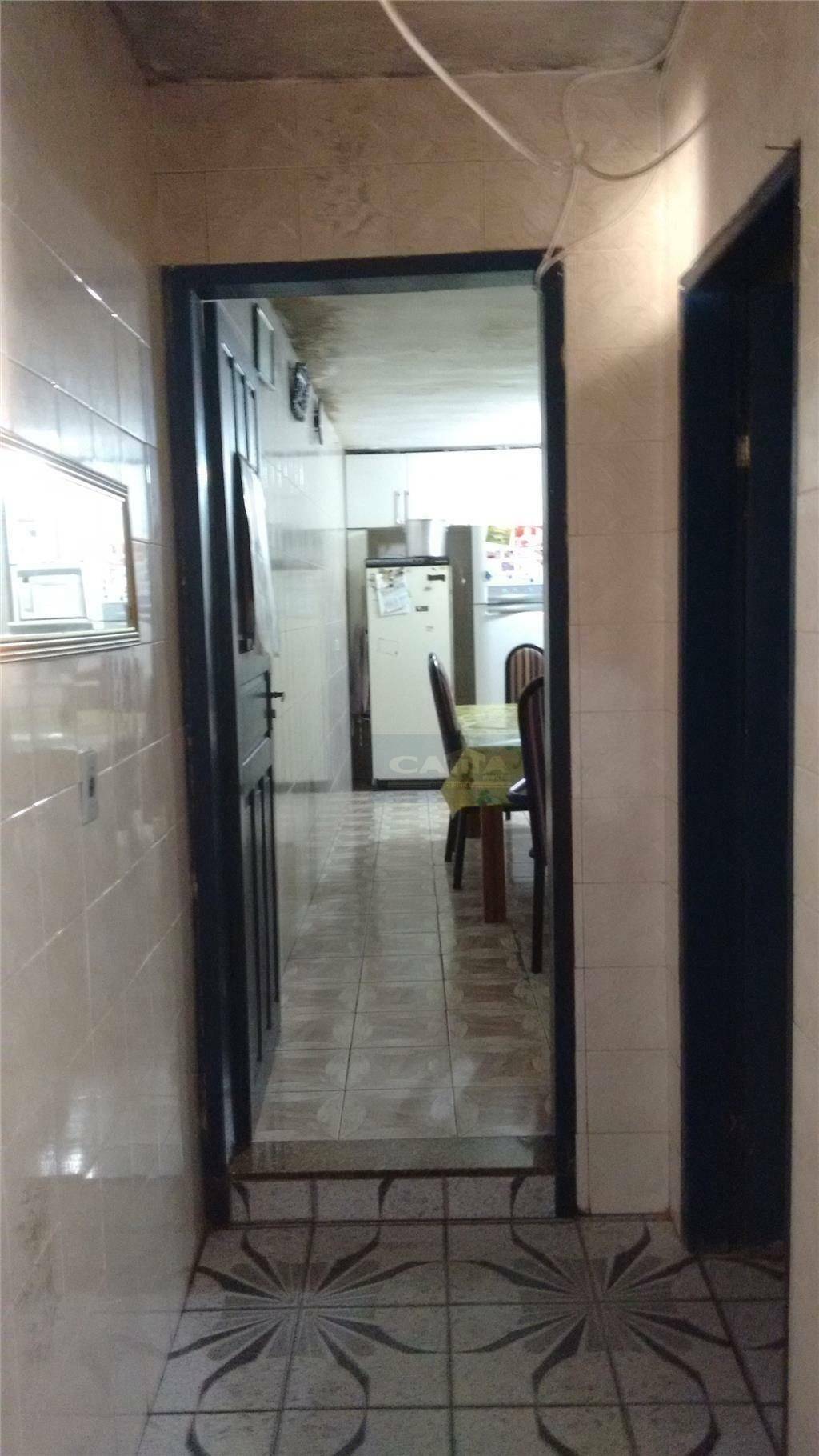 Sobrado à venda com 6 quartos, 250m² - Foto 9