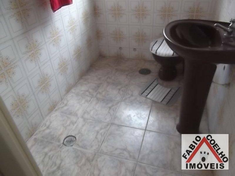 Sobrado à venda com 2 quartos, 141m² - Foto 13