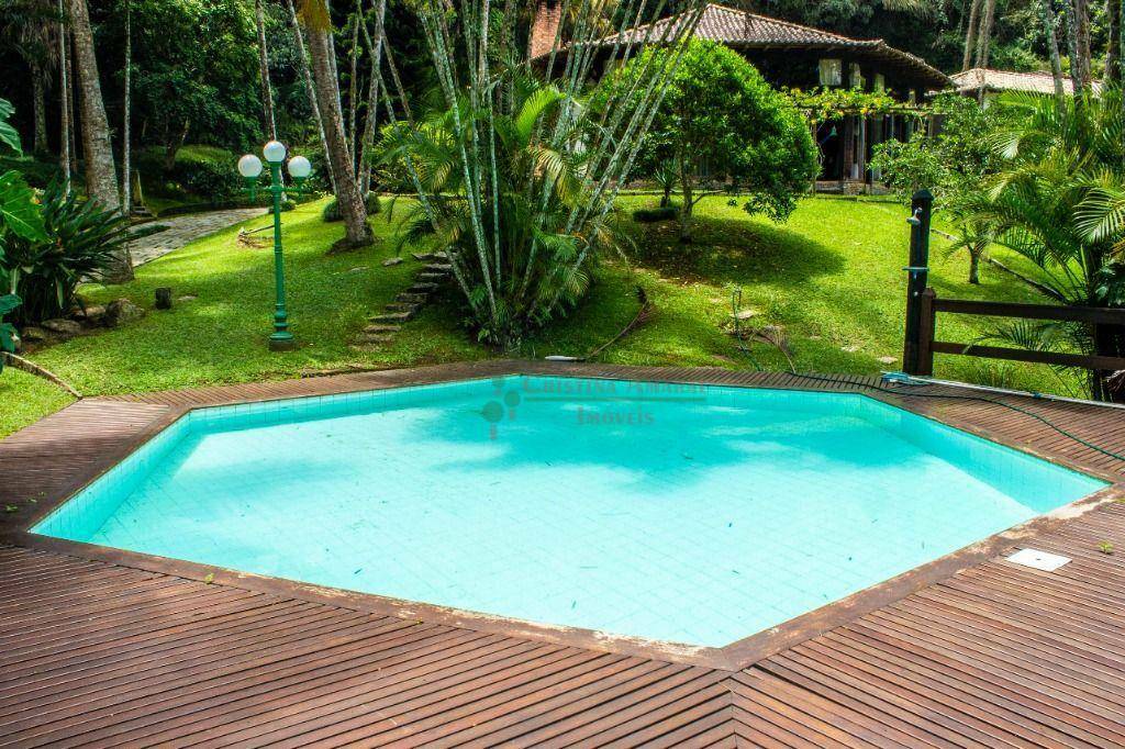 Casa de Condomínio à venda com 5 quartos, 273m² - Foto 29