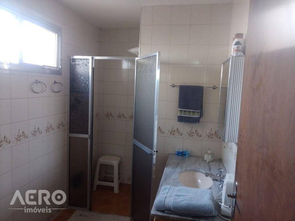 Apartamento à venda com 3 quartos, 105m² - Foto 16