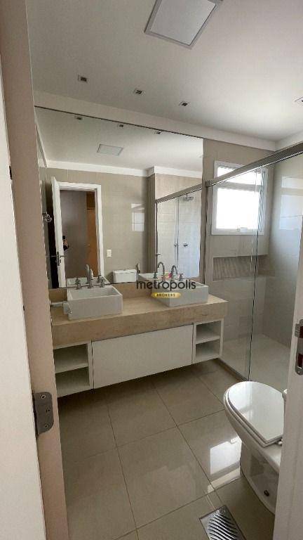 Apartamento para alugar com 3 quartos, 135m² - Foto 39