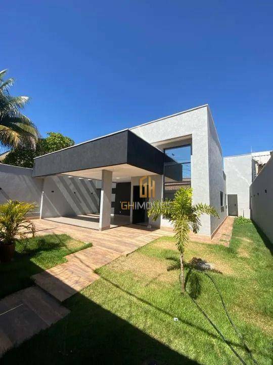 Casa à venda com 3 quartos, 135m² - Foto 1