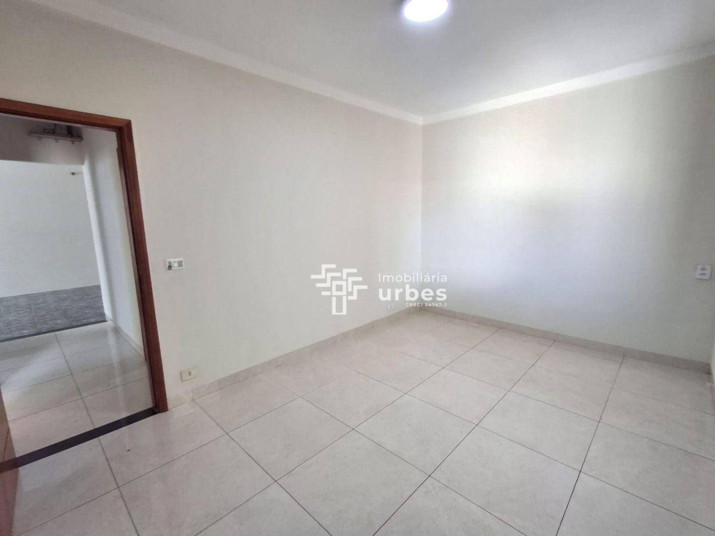 Casa à venda com 3 quartos, 142m² - Foto 8