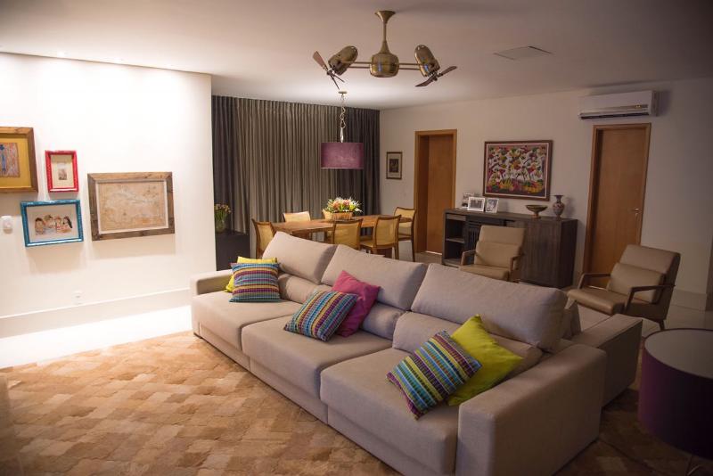 Apartamento à venda com 4 quartos, 209m² - Foto 8