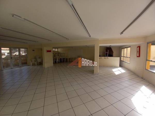 Apartamento à venda com 2 quartos, 50m² - Foto 24