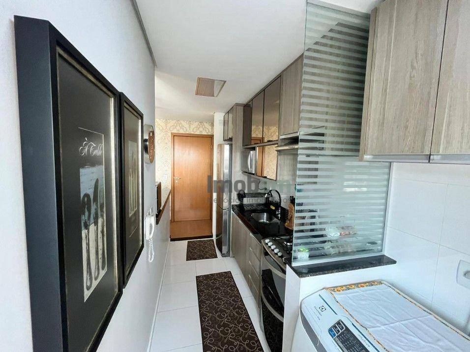 Apartamento para alugar com 3 quartos, 77m² - Foto 7