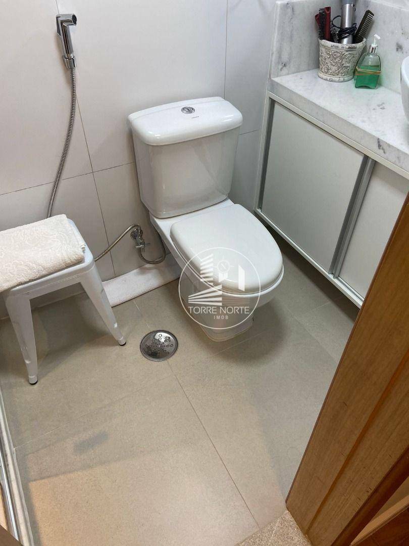 Apartamento à venda com 3 quartos, 110m² - Foto 8