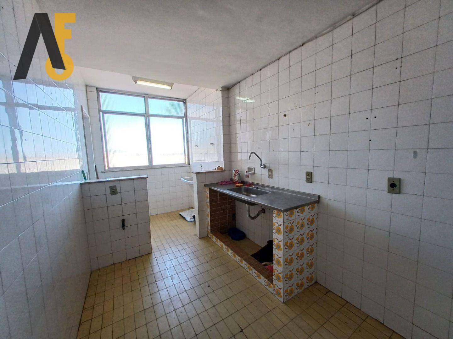 Apartamento à venda com 2 quartos, 85m² - Foto 8