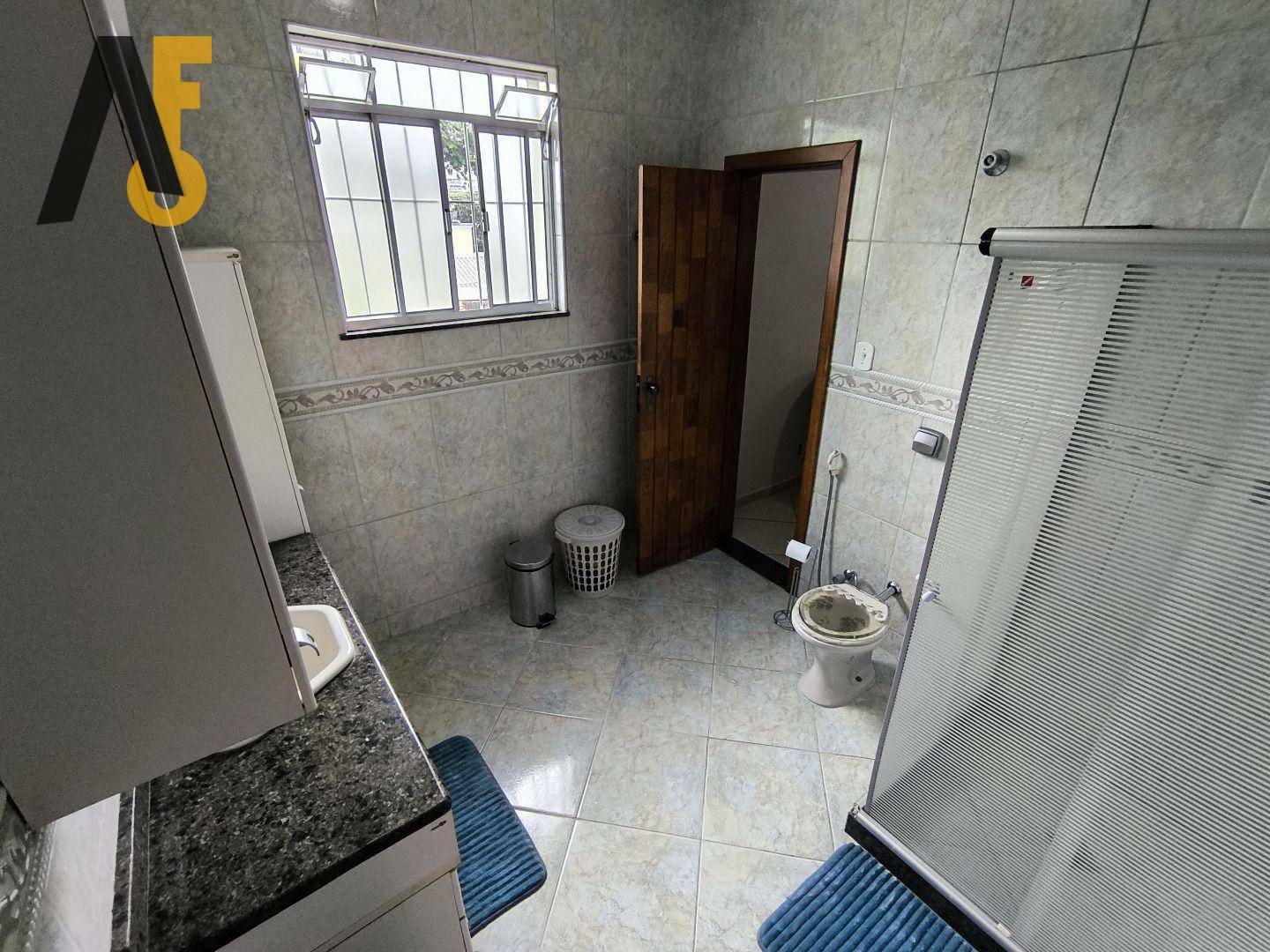 Casa à venda com 3 quartos, 299m² - Foto 18