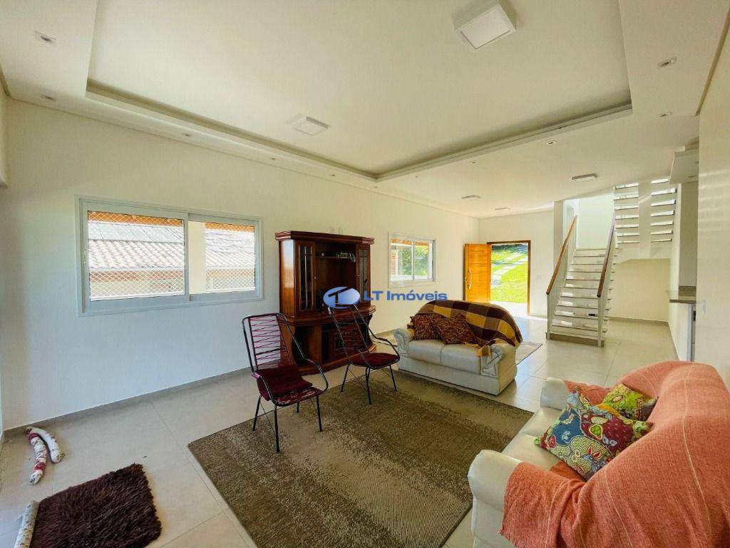 Chácara à venda com 5 quartos, 400m² - Foto 11