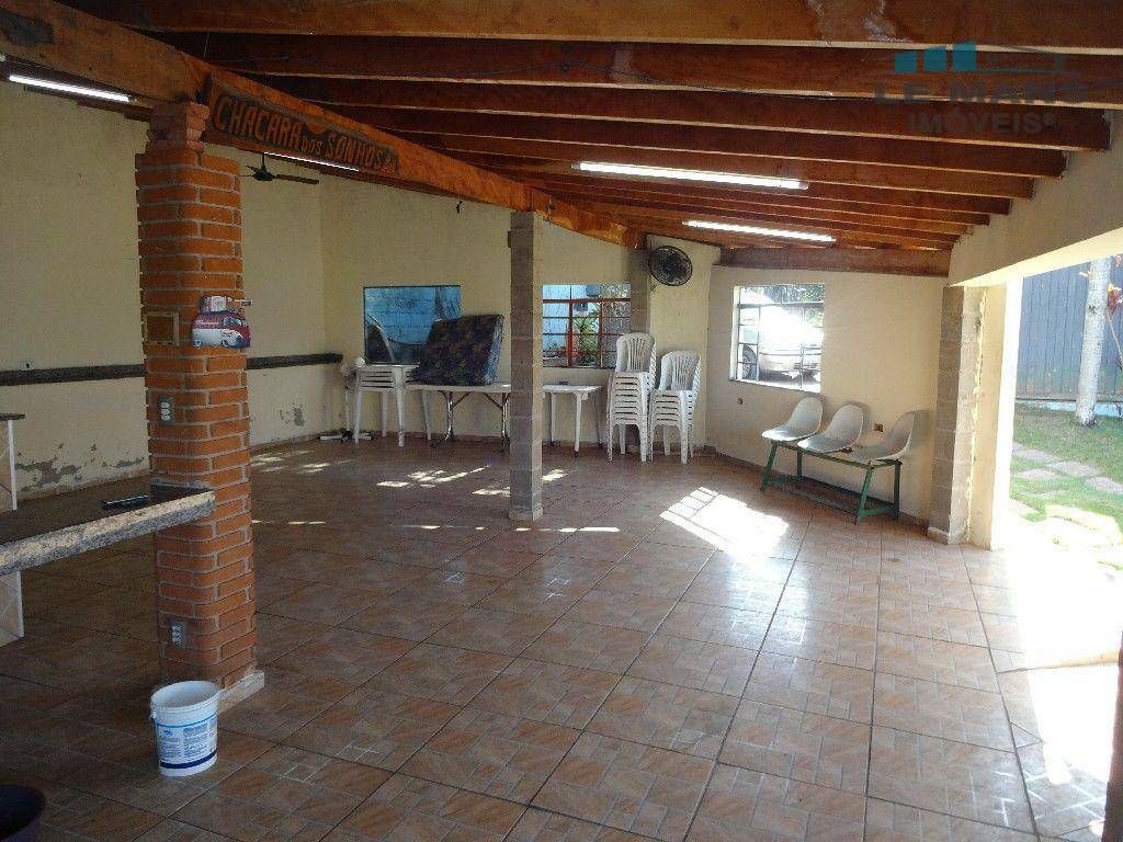 Chácara à venda com 2 quartos, 200m² - Foto 11