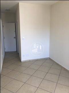 Apartamento à venda com 2 quartos, 63m² - Foto 8