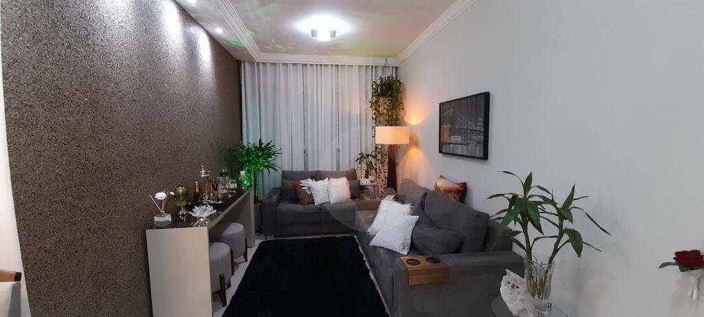 Apartamento à venda com 3 quartos, 86m² - Foto 22