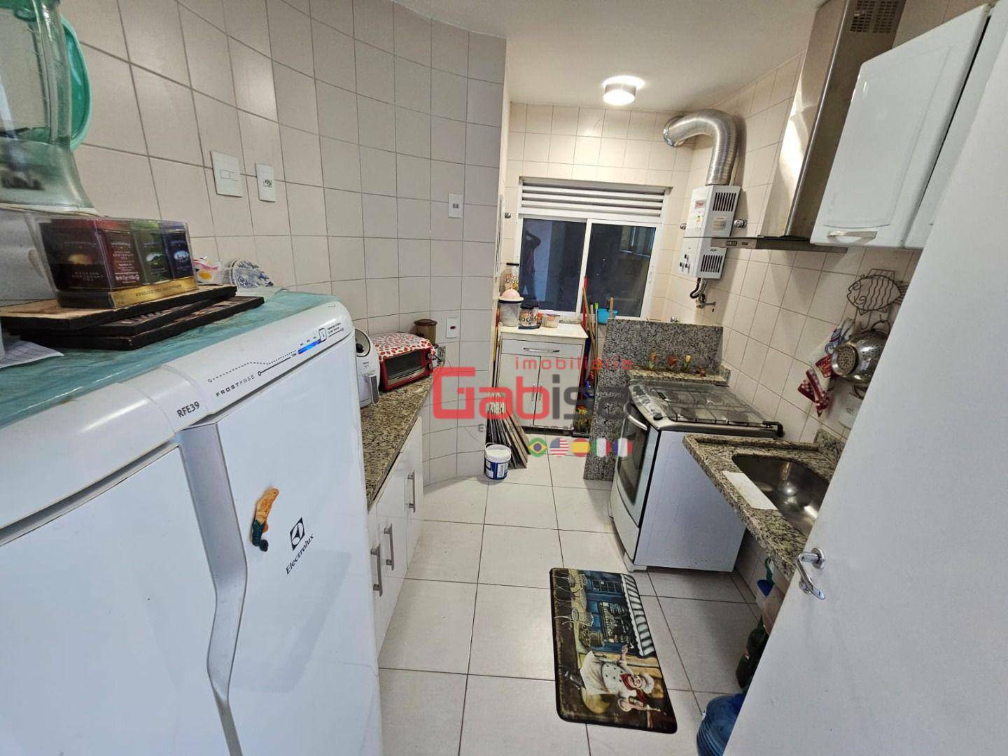 Apartamento à venda com 2 quartos, 72m² - Foto 18