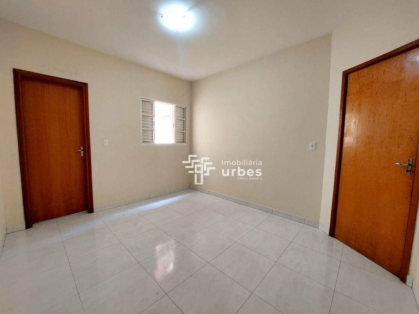 Casa para alugar com 3 quartos, 119m² - Foto 9