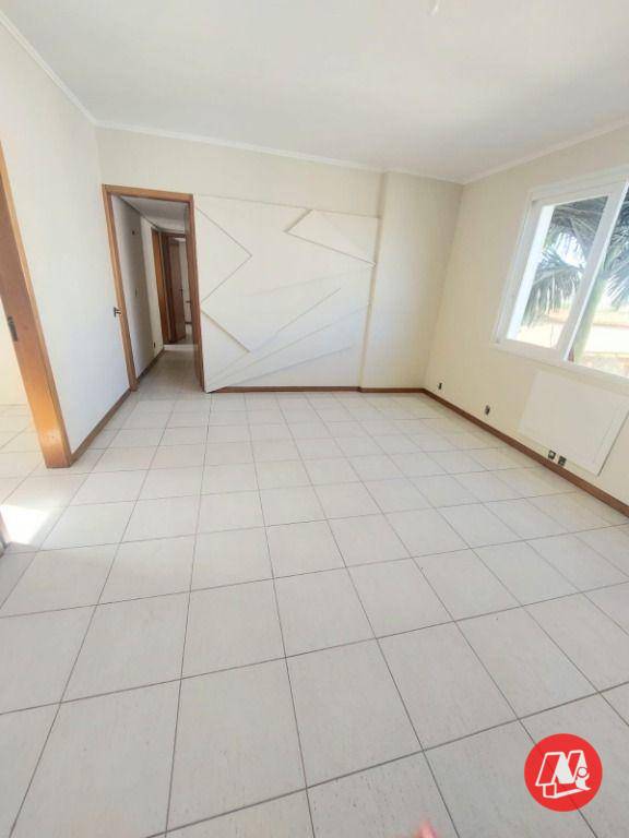 Apartamento à venda com 3 quartos, 92m² - Foto 4