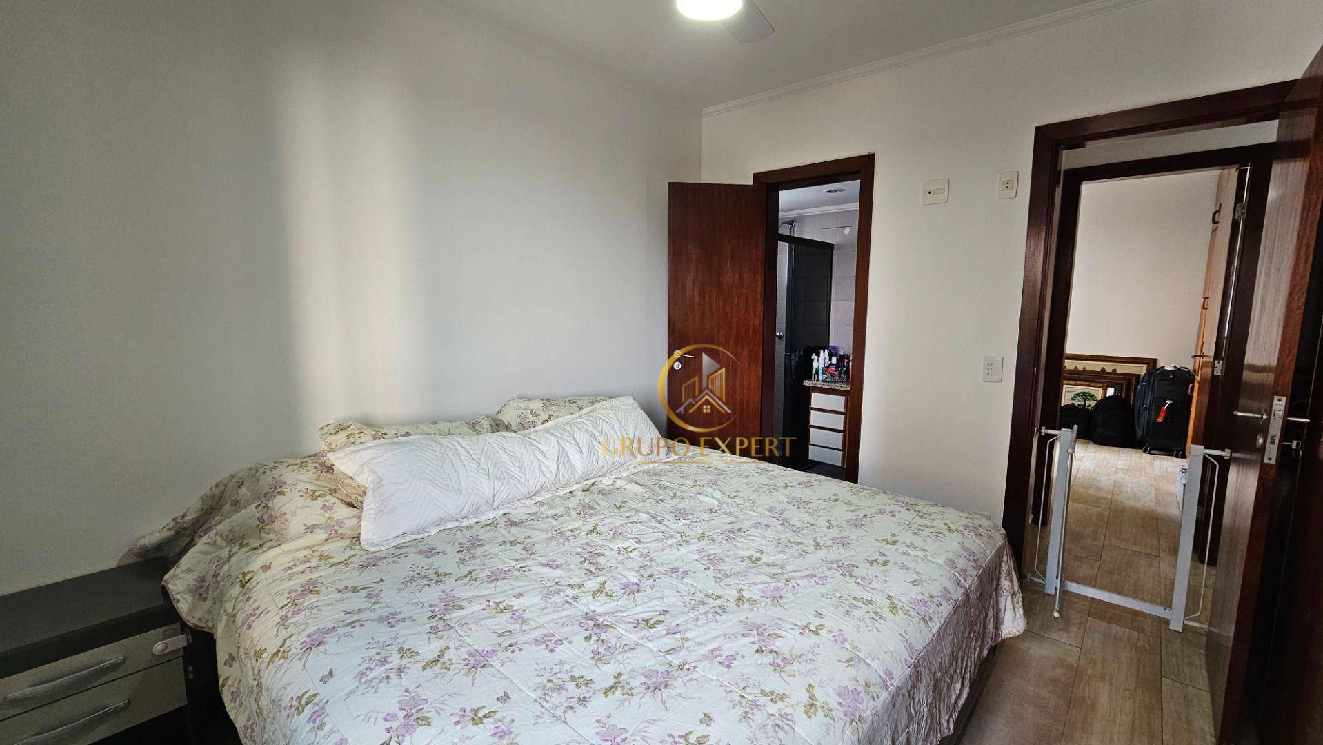 Apartamento à venda com 3 quartos, 91m² - Foto 14