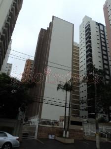 Apartamento para alugar com 3 quartos, 110m² - Foto 17