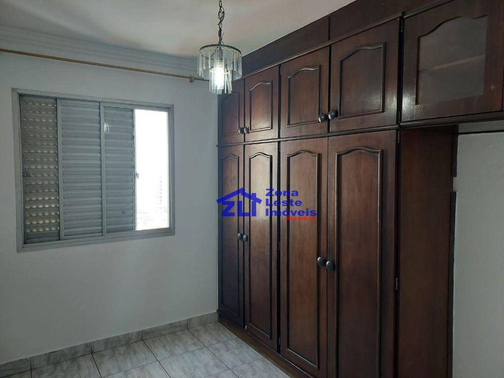 Apartamento para alugar com 2 quartos, 500m² - Foto 15