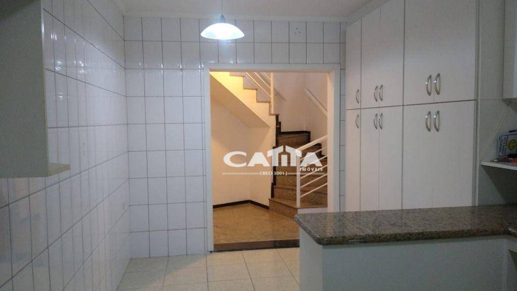Sobrado à venda e aluguel com 3 quartos, 380m² - Foto 6