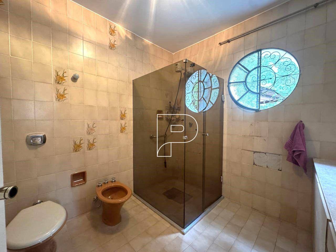 Casa de Condomínio à venda e aluguel com 3 quartos, 618m² - Foto 34