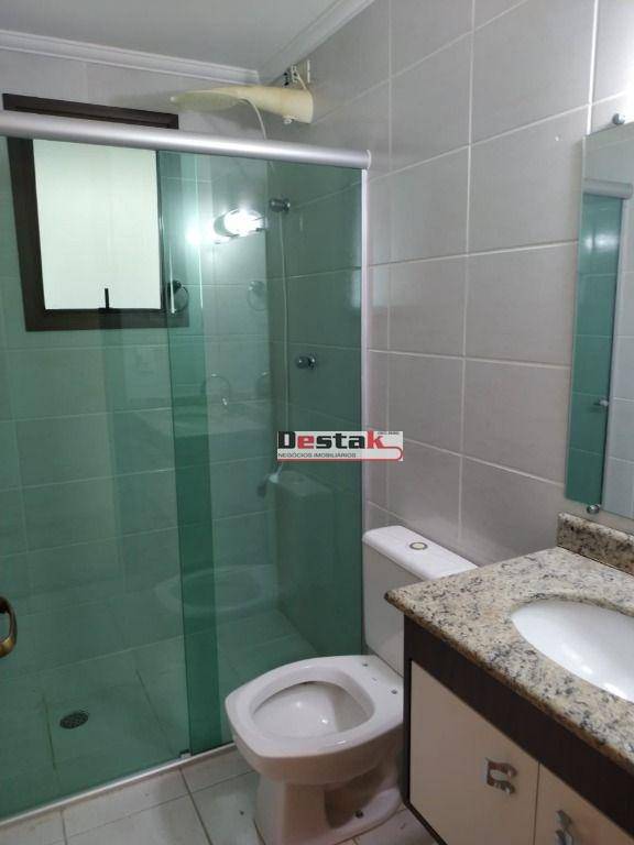 Apartamento à venda com 3 quartos, 105m² - Foto 7