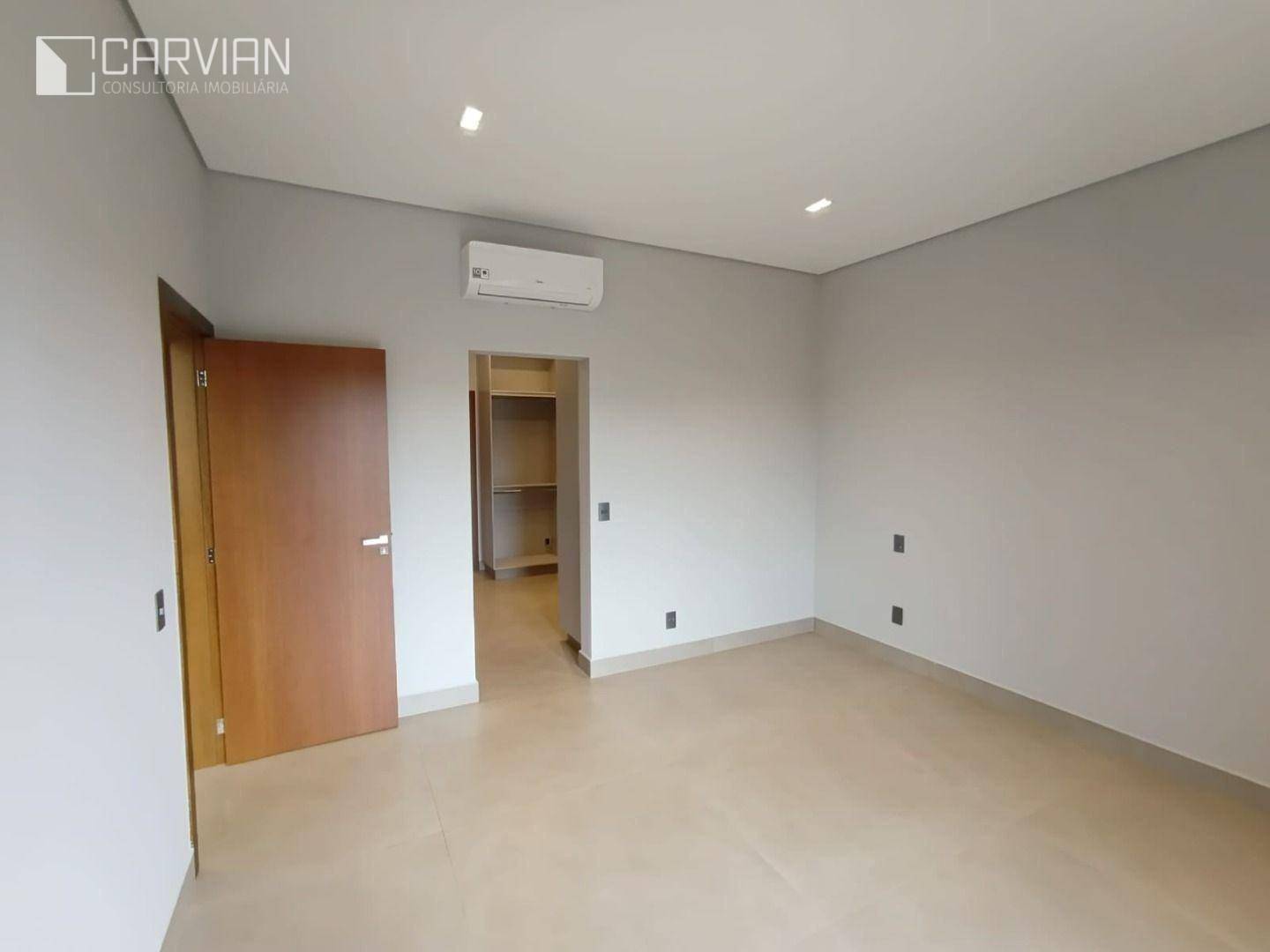 Sobrado à venda com 4 quartos, 364m² - Foto 11