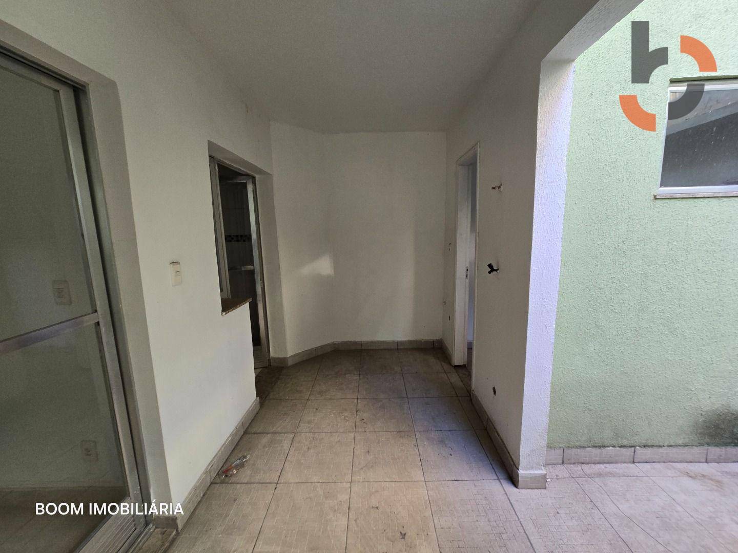 Casa à venda com 2 quartos, 100m² - Foto 30