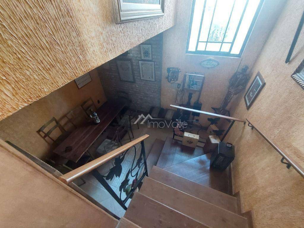 Casa de Condomínio à venda com 4 quartos, 600m² - Foto 8