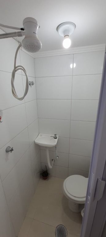 Apartamento à venda com 2 quartos, 64m² - Foto 10