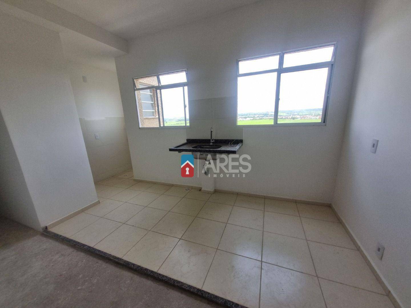 Apartamento à venda com 3 quartos, 164m² - Foto 3