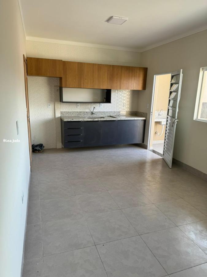 Casa à venda com 2 quartos, 125m² - Foto 6