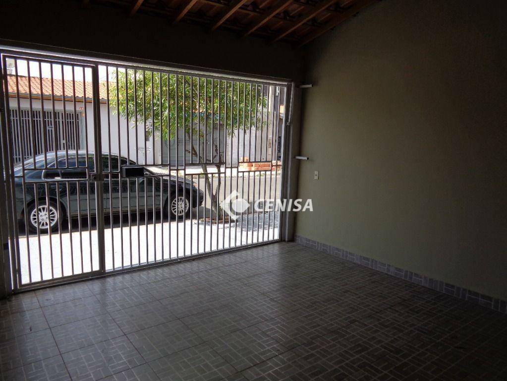 Casa à venda com 3 quartos, 250m² - Foto 25