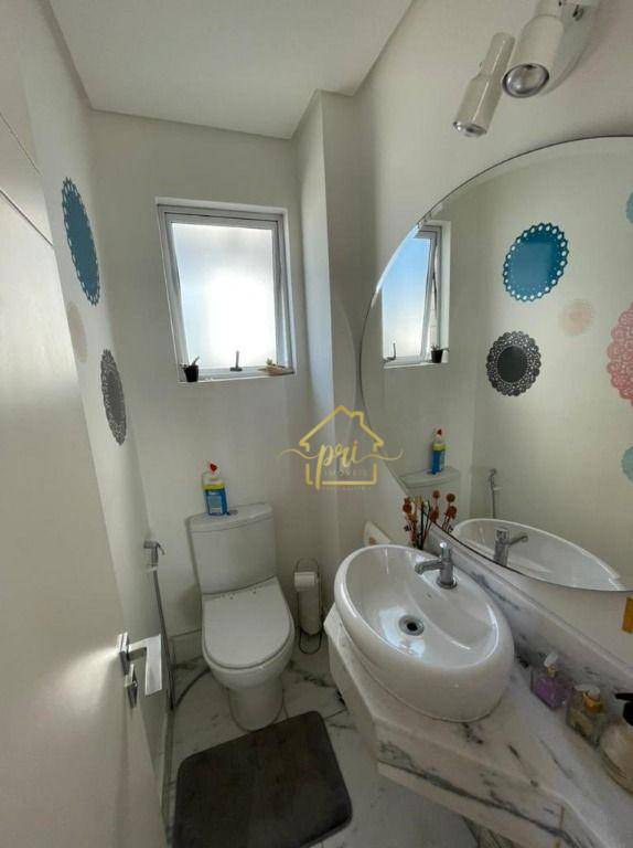 Apartamento à venda com 3 quartos, 210m² - Foto 32